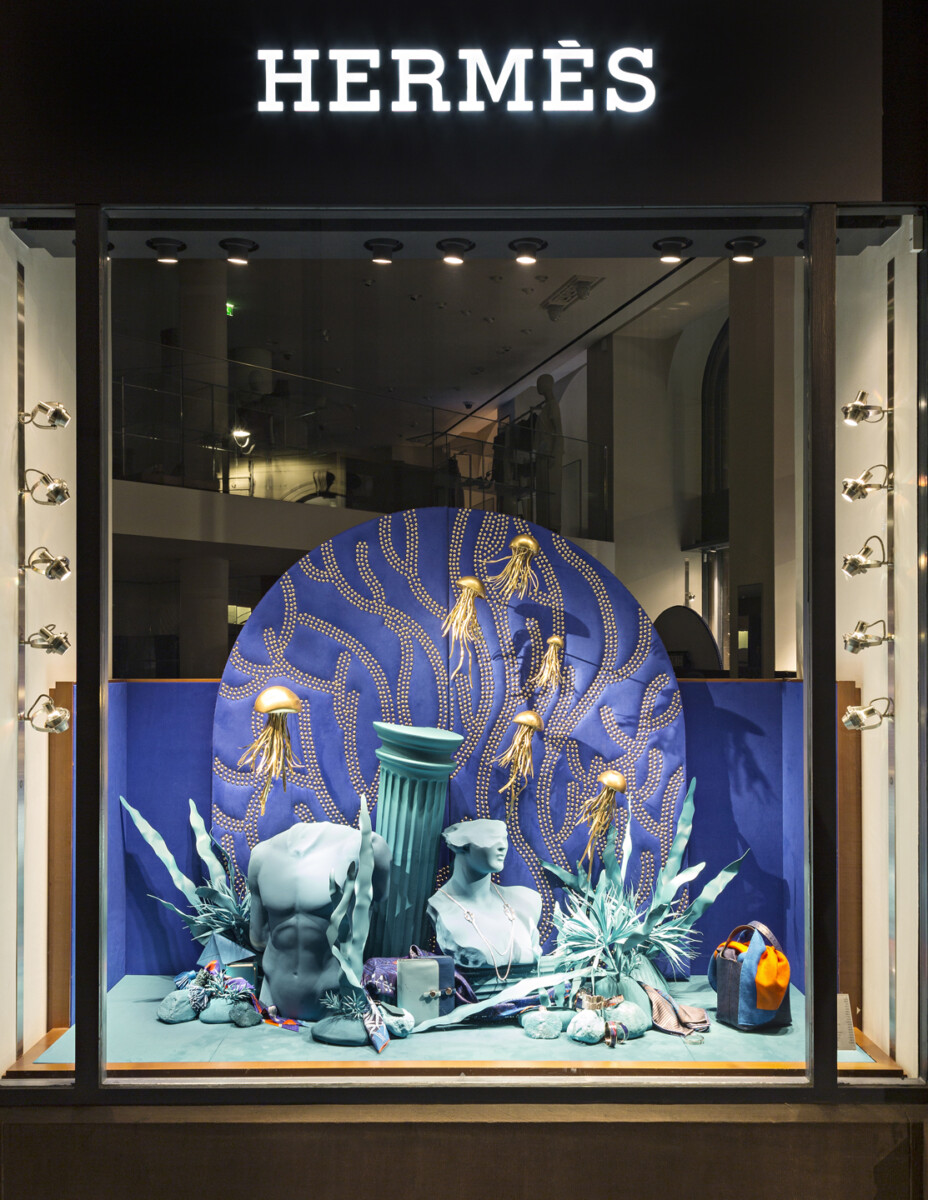 v2_hermes_strasbourg_vitrines_2017_yann_deret_8166_site v2_hermes_strasbourg_vitrines_2017_yann_deret_8166_site