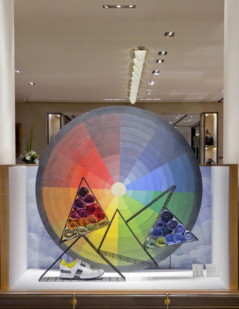 Vitrine 5 du Magasin Hermès Avenue Georges V Paris 8e - 22/02/2017 - A Partir De IMG_6034