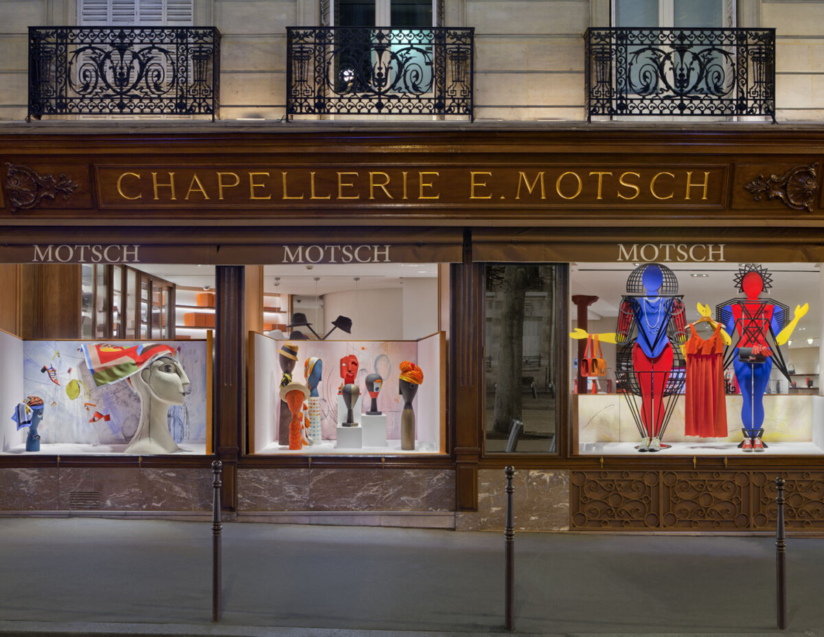 Façade 3 Vitrines De L'Avenue Georges V - Magasin Hermès Avenue Georges V Paris 8e - 05-12-2016 - A Partir IMG_4760_BOIS_1